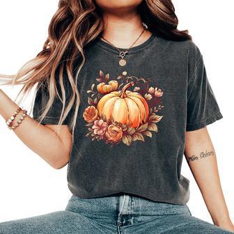 Fall Autumn Pumpkin Graphic Vintage Thanksgiving Women's Oversized Comfort T-Shirt - Thegiftio UK