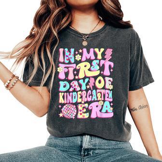 Groovy In My First Day Kindergarten Era Back To School Girls Women's Oversized Comfort T-Shirt - Thegiftio UK