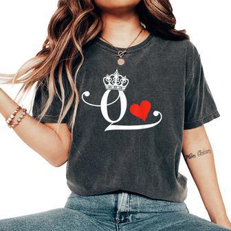 King & Queen Of Hearts Matching Couple Saint Valentine's Day Women's Oversized Comfort T-Shirt - Thegiftio UK