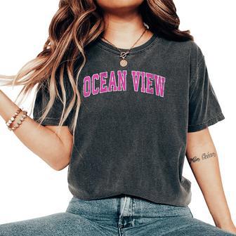 Ocean View Delaware De Vintage Sports Pink Women's Oversized Comfort T-Shirt - Monsterry