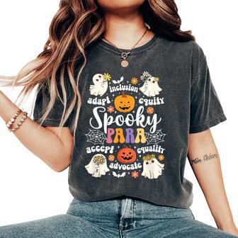 Spooky Para Halloween Parapro Groovy Paraprofessional Women's Oversized Comfort T-Shirt - Thegiftio UK