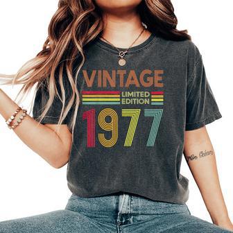 Vintage 1977 45 Years Old And 45Th Birthday Women's Oversized Comfort T-Shirt - Thegiftio UK