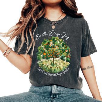 Vintage Earth Day Celebration Retro-Inspired Nature Art Women's Oversized Comfort Colors T-Shirt - Monsterry