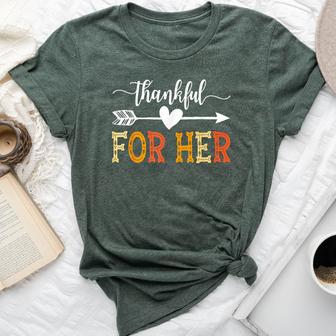 Thankful For Her Thanksgiving Matching Couple Women Bella Canvas T-shirt - Thegiftio UK