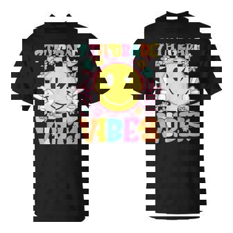 7Th Grade Vibes Smile Face Back To School Seventh Grade T-Shirt | Mazezy