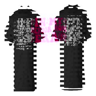 Groovy In My Senior Mom Era Class Of 2025 Senior Mom 2025 T-Shirt - Thegiftio UK