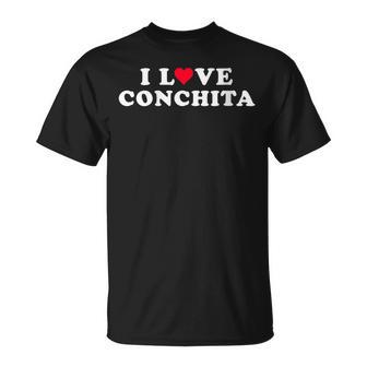 I Love Conchita Coincidencia Novia Novio Conchita Nombre Cuello Camiseta unisex - Regaloses