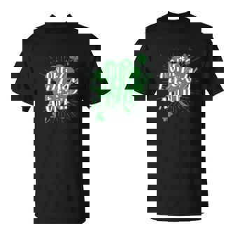 One Lucky Auntie Irish Shamrock St Patricks Day T-Shirt - Thegiftio