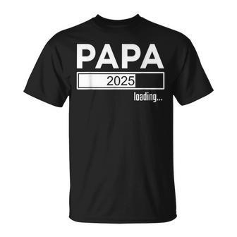 Papa 2025 Loading Ich Werde Papa 2025Ater 2025 T-Shirt - Geschenkecke