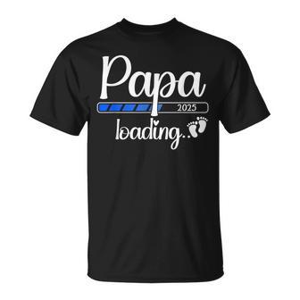 Papa 2025 Loading Pregnant 2025 Papa Est 2025 T-Shirt - Thegiftio