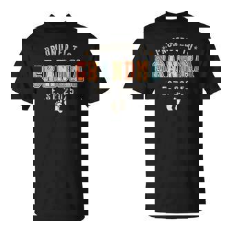 Promoted To Grandma 2025 Soon To Be Grandma Est 2025 T-Shirt - Thegiftio