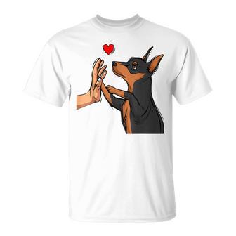 Dwarf Pinscher Liebe Miniature Pinscher Dog Holder T-Shirt - Geschenkecke