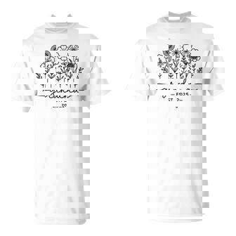 Promoted To Grandma 2025 New Grandma Est 2025 Cute T-Shirt - Monsterry
