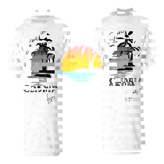 Quelqu'un En Californie M'aime Palm Island Beach T-Shirt - Cadeauxyz