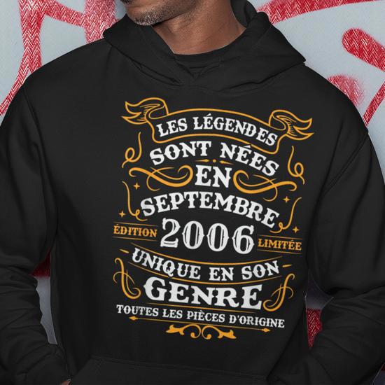 Sweat à Capuche 18 Ans Anniversaire - Né En 2007, Design Vintage Cassette - Cadeau Humour Homme/femme