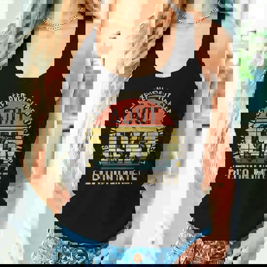 Vintage 1953 Cadeau Anniversaire 71 Ans Homme Année 50 T-shirt Femme