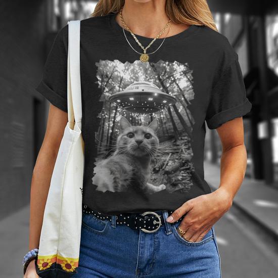 Cat Ufo Alien Cat Selfie Ufo For Cats Lovers T Shirt Monsterry UK