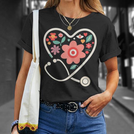 T-shirt Donna Personalizzata 'Dottoressa' Con Nome E Cuore – 100% Cotone – Regalo Per Medico O Infermiera