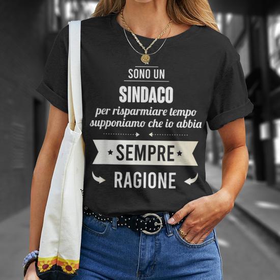 Secondo Me Ho Ragione Io Maglietta Sarcastica Regalo Uomo Maglietta