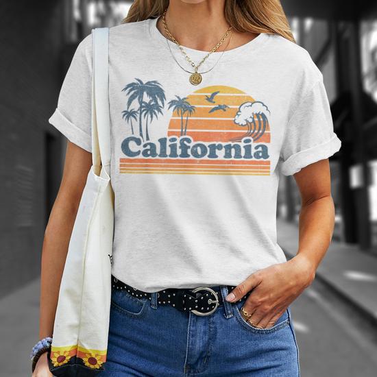 California Vacation Sunset Cute Cali 70S Vintage Retro Beach T