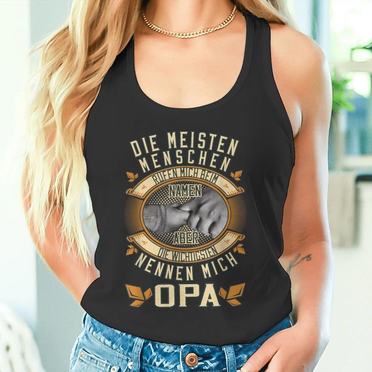 Die Meisten Menschen Nennen Mich Beim Namen Opa Slogan Tank Top