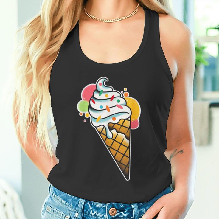 Eistüte Mit Streuseln Waffelkegel Tank Top