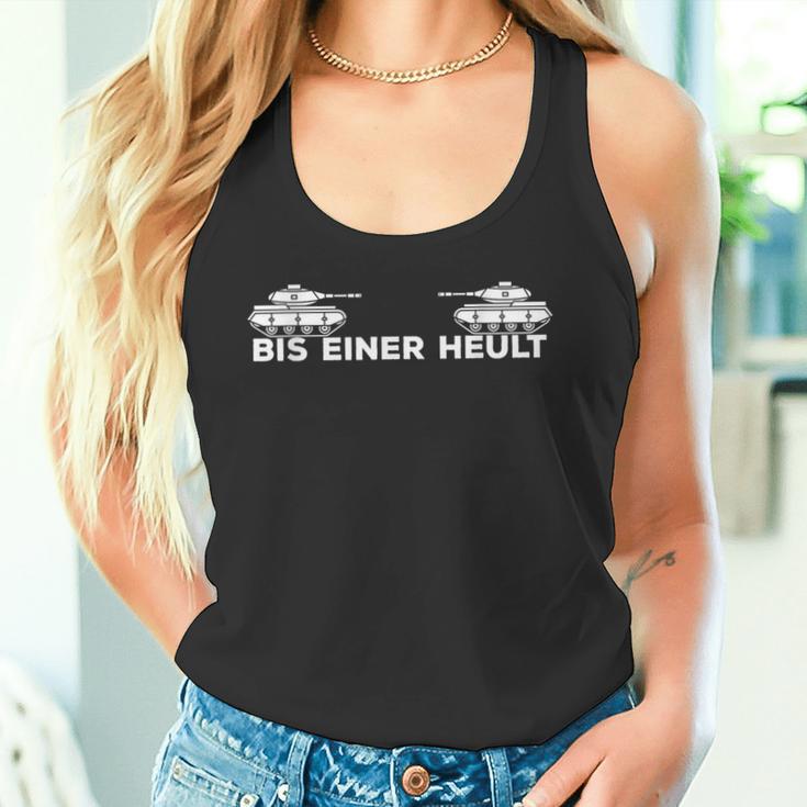 Gaming Bis Einer Heult Tank Driver Gamer Sayings S Tank Top