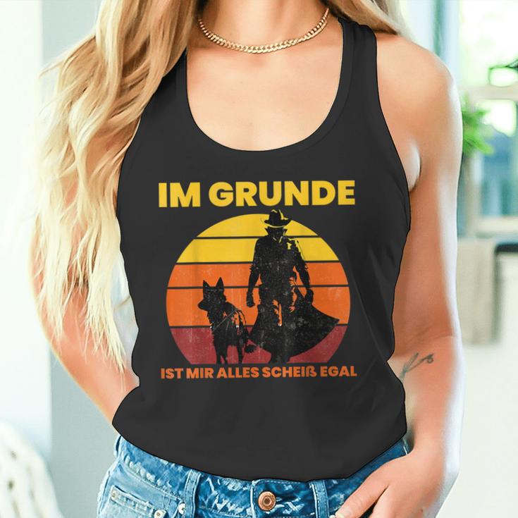 Im Grunde Ist Mir Alles Scheiß Egal Tank Top