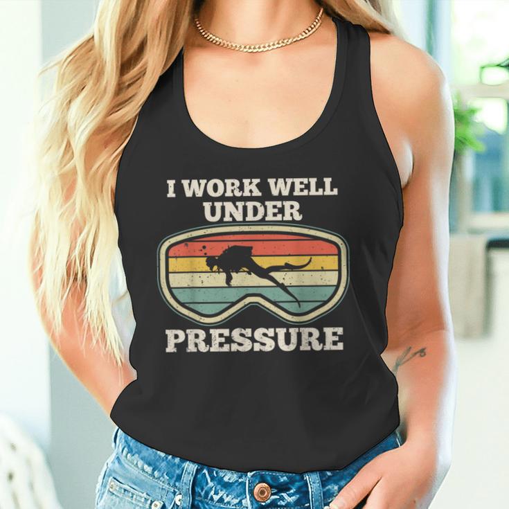 Ich Arbeite Gut Unter Druck I Work Well Under Pressure Tank Top