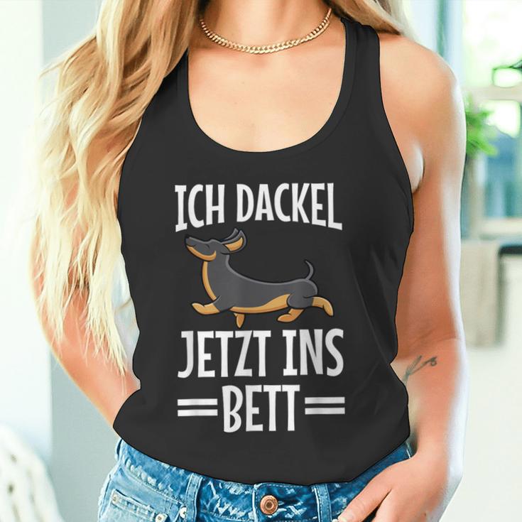 Ich Dachshund Jetzt Ins Bett Hund Müde Schlaf Sleep Tank Top