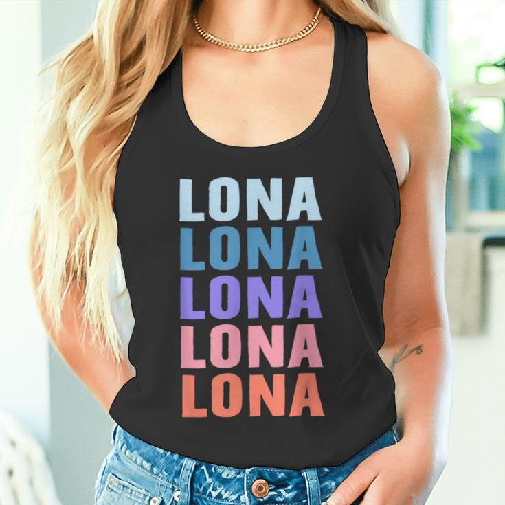 Lustiges Geschenk Name Lona Personalisierteorname Tank Top