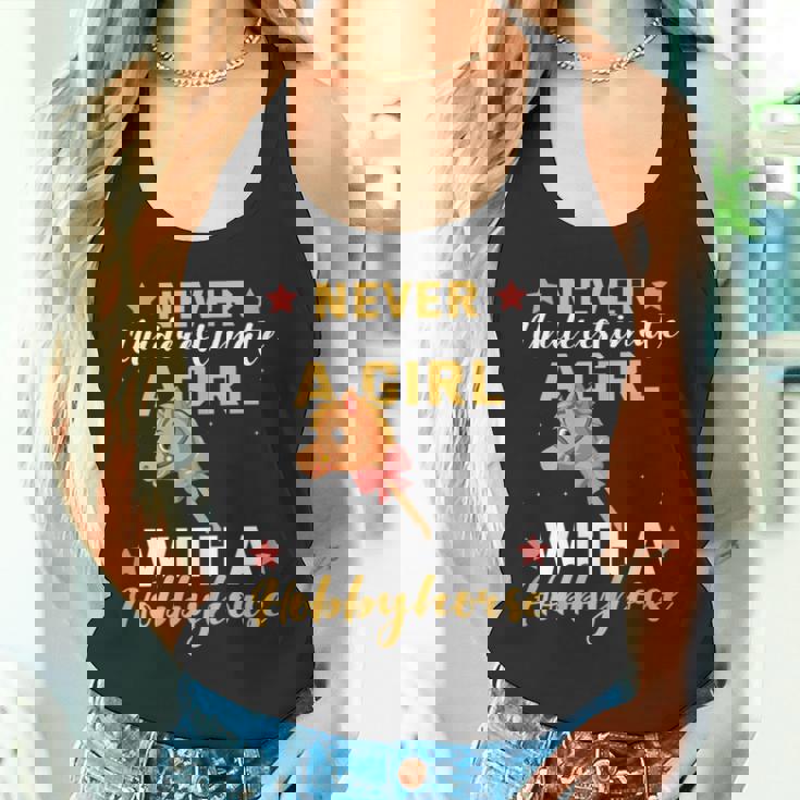 Nunca Subestimes A Una Chica Con Un Caballo De Afición Camiseta sin mangas