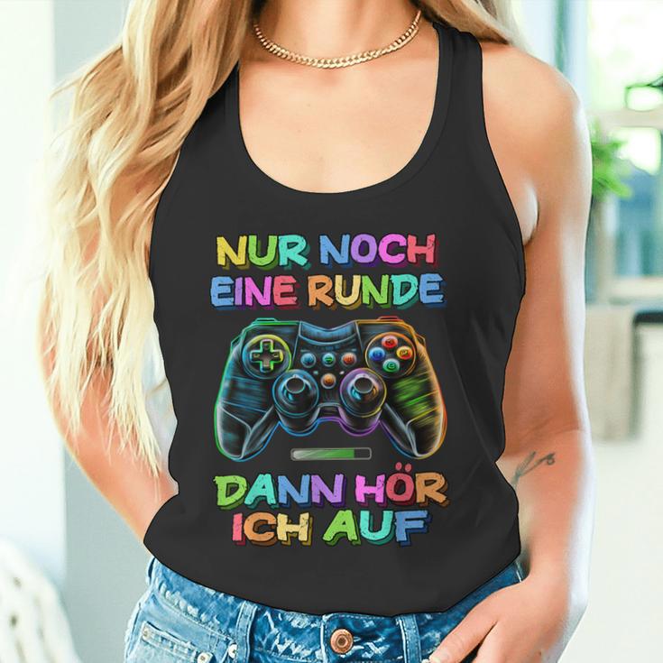 Nur Noch Eine Runde Dann Hören Tank Top