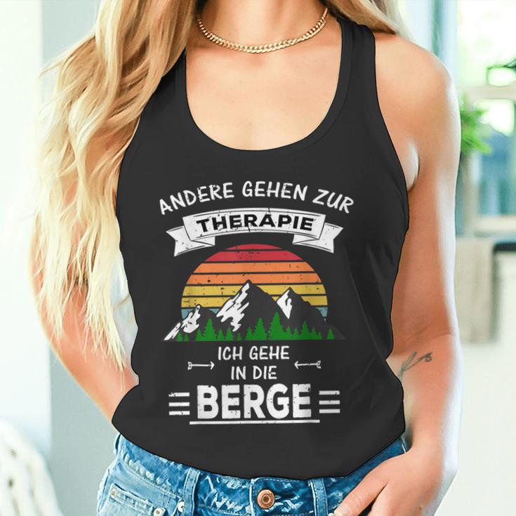 Others Go To Therapie Ich Gehe In Die Berge Tank Top