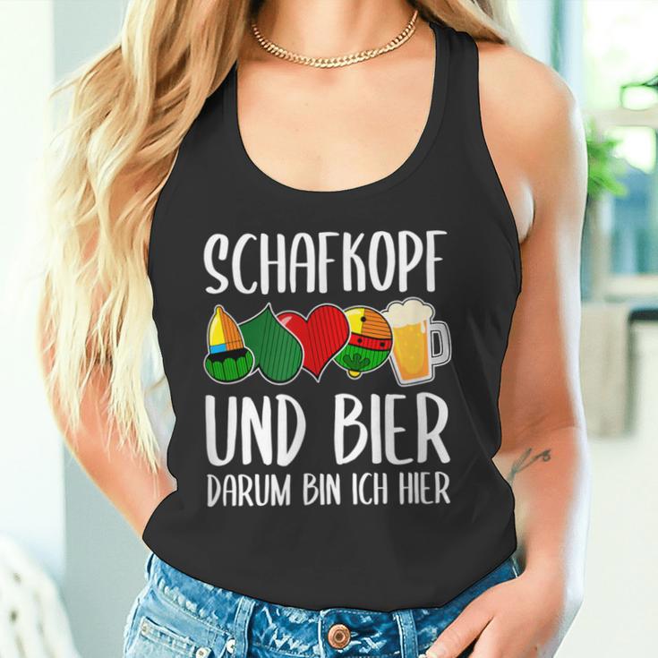 Schafkopf Und Bier Darum Bin Ich Hier Schafkopf Und Bier Darum Tank Top