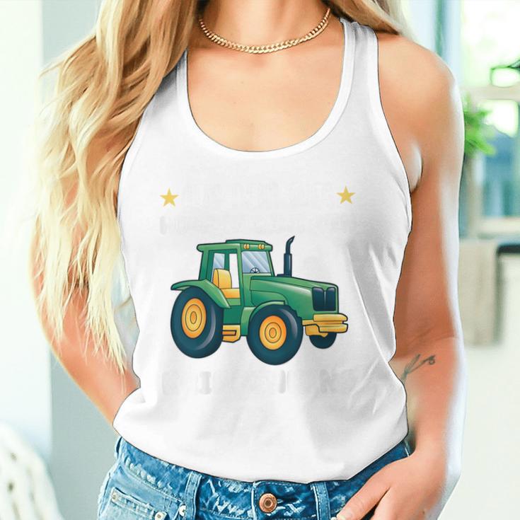 Aus Dem Weg Hier Kommt Ein Krippenkind Tractor Tank Top