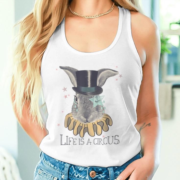 Das Leben Ist Ein Circus Rabbit Top Hat Wizard Fun Tank Top