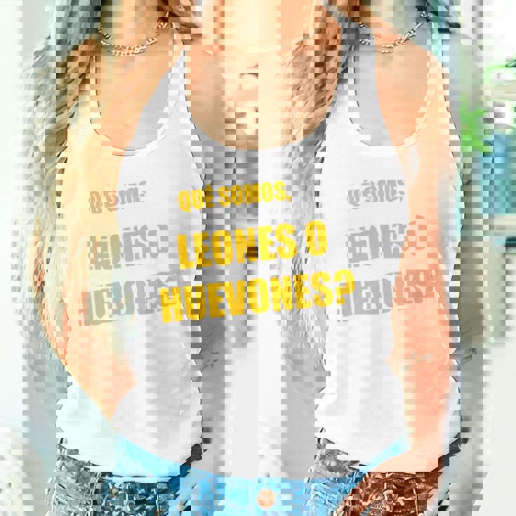 La Que Se Avecina Leones O Huevones Manga Larga Camiseta sin