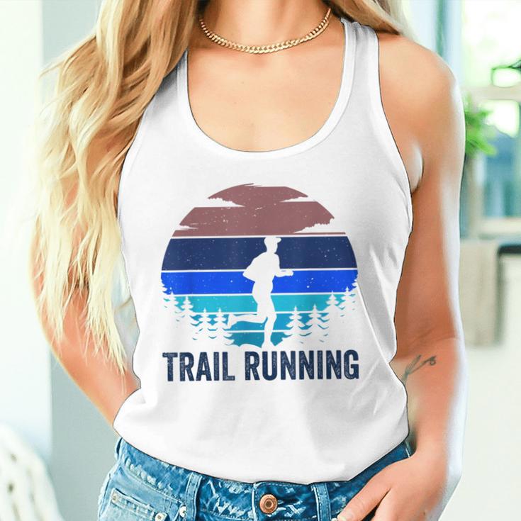 Camiseta trail sin mangas deals