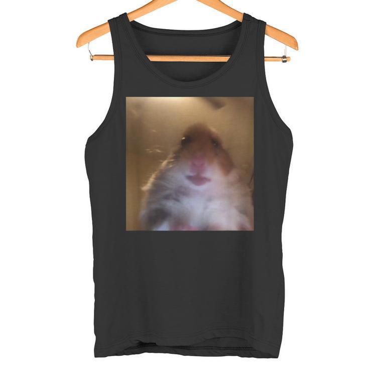 Hamster Starrt In Die Front Camera I Internet Hamster Meme Tank Top