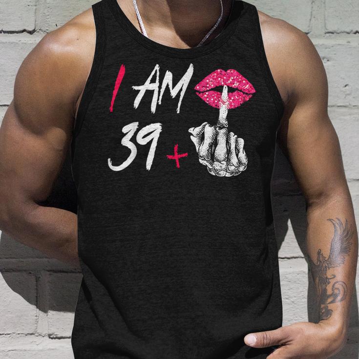 I Am 39 Plus 1 Middle Finger Skull 40Th Birthday Tank Top Geschenke für Ihn