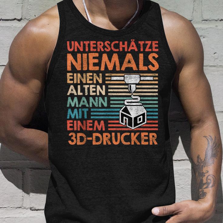 With 3D Print Unterschätz Niemals Einen Alten Mann With 3D Printer Tank Top Geschenke für Ihn