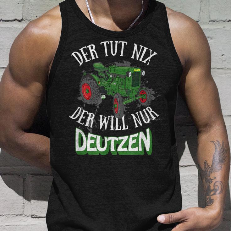 Der Tut Nix Der Will Nur Deutzen Tractor Farmer Farmer Tank Top Geschenke für Ihn