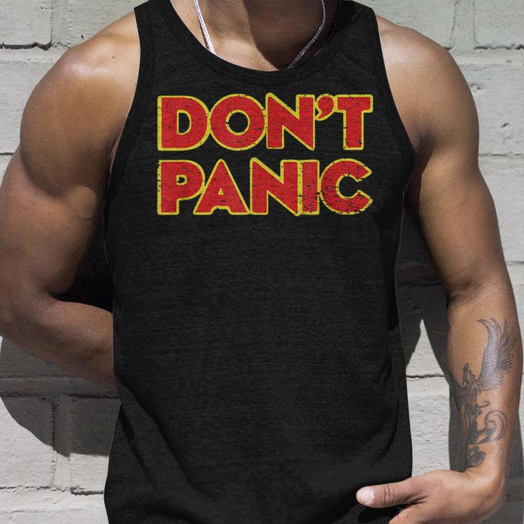 Don't Panicintage Distressed Tank Top Geschenke für Ihn