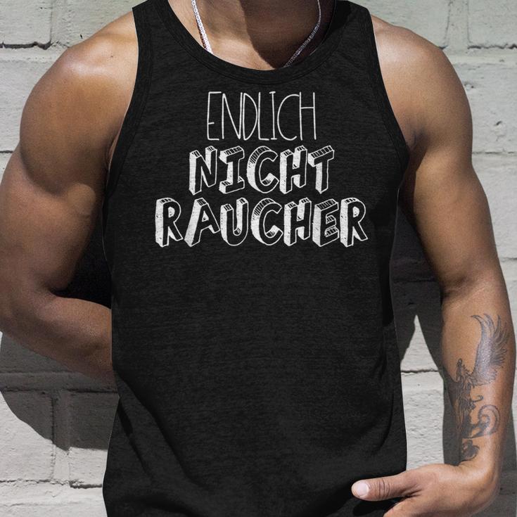 Endlich Nichsmoucher For All Former Smokers Tank Top Geschenke für Ihn