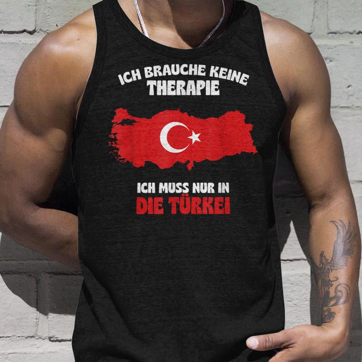 Ich Brauche Keine Therapie Ich Muss Nur In Die Turkey Tank Top Geschenke für Ihn