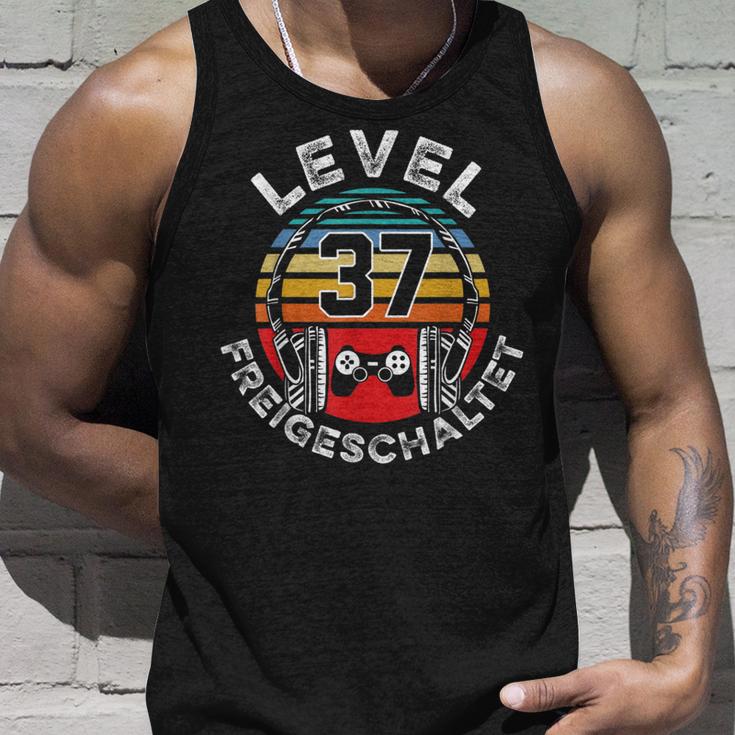 Level 37 Jahre Geburtstags Männer Gamer 37 Geburtstag Tank Top Geschenke für Ihn