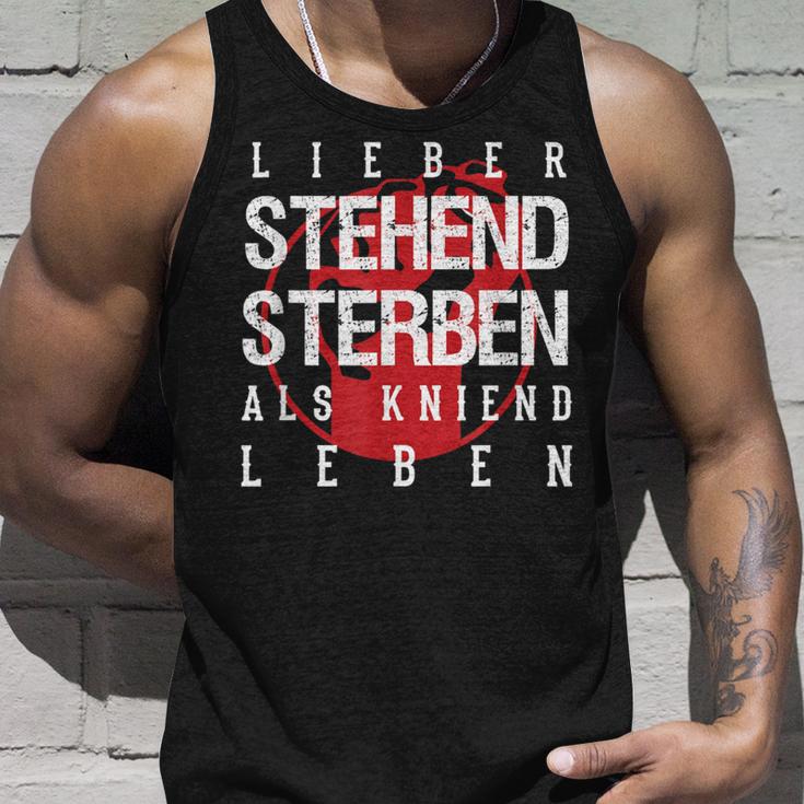 Lieber Stehben Als Kniend Leben Lieber Tank Top Geschenke für Ihn