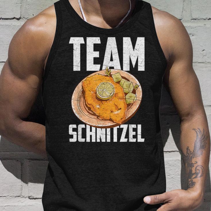 Lieblingsessen Team Schnitzel Tank Top Geschenke für Ihn