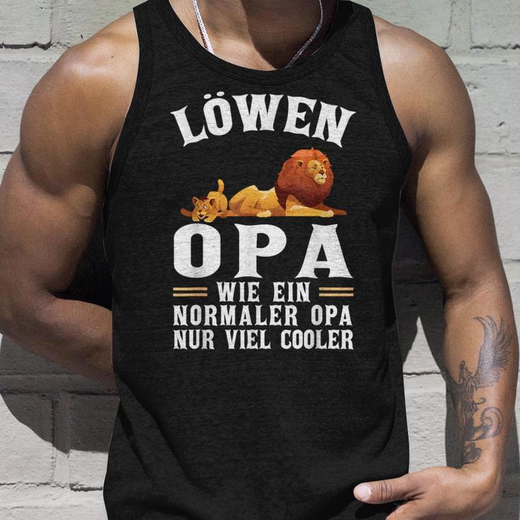 Löwen Opa Wie Ein Normaler Opa Wie Ein Normaler Tank Top Geschenke für Ihn